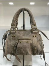 Load image into Gallery viewer, leather bag small