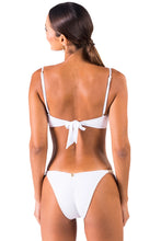 Load image into Gallery viewer, rockstud white

